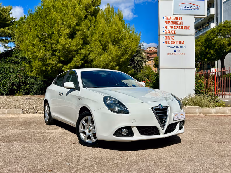 Alfa Romeo Giulietta - 2