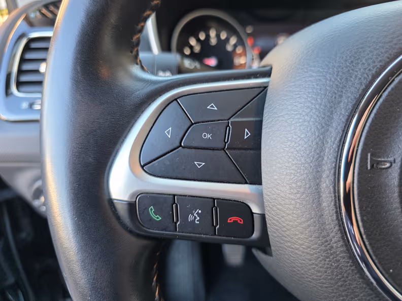 Jeep Compass - 12