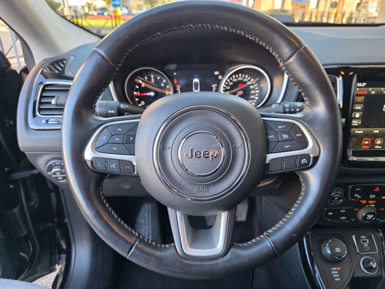 Jeep Compass - 13