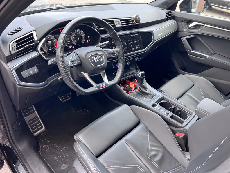 Audi Q3 - 8