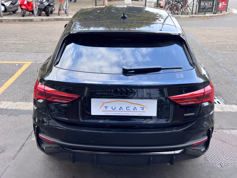 Audi Q3 - 5