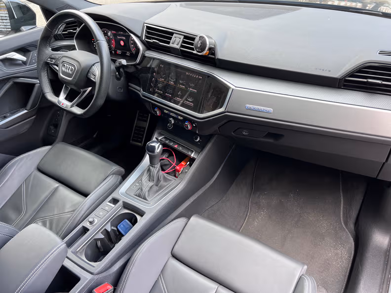 Audi Q3 - 10