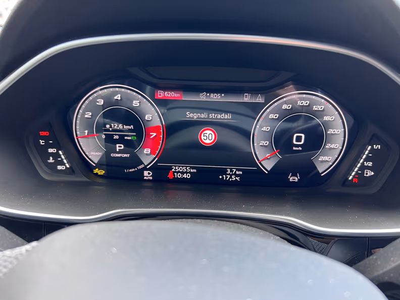 Audi Q3 - 16