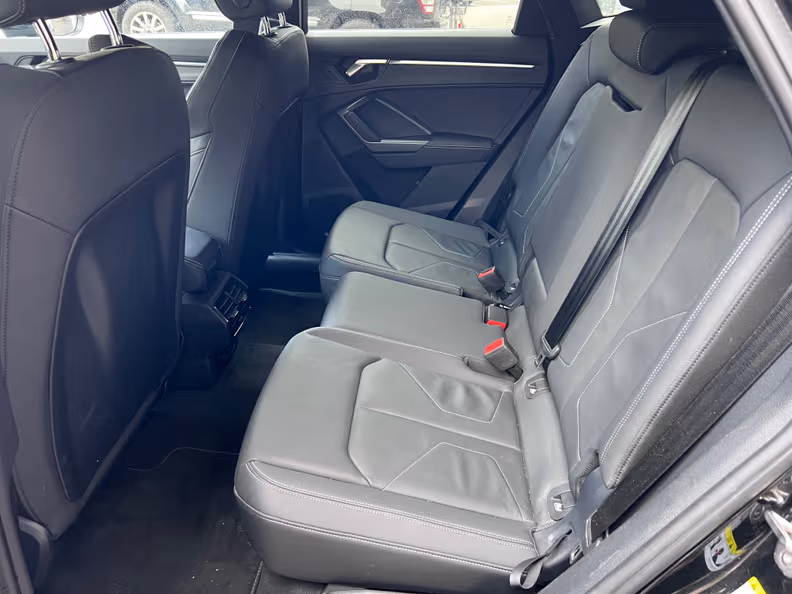 Audi Q3 - 13