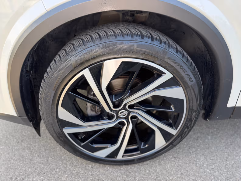 Nissan Qashqai - 10