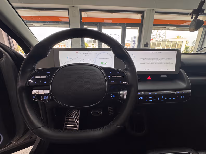Hyundai IONIQ 5 - 10