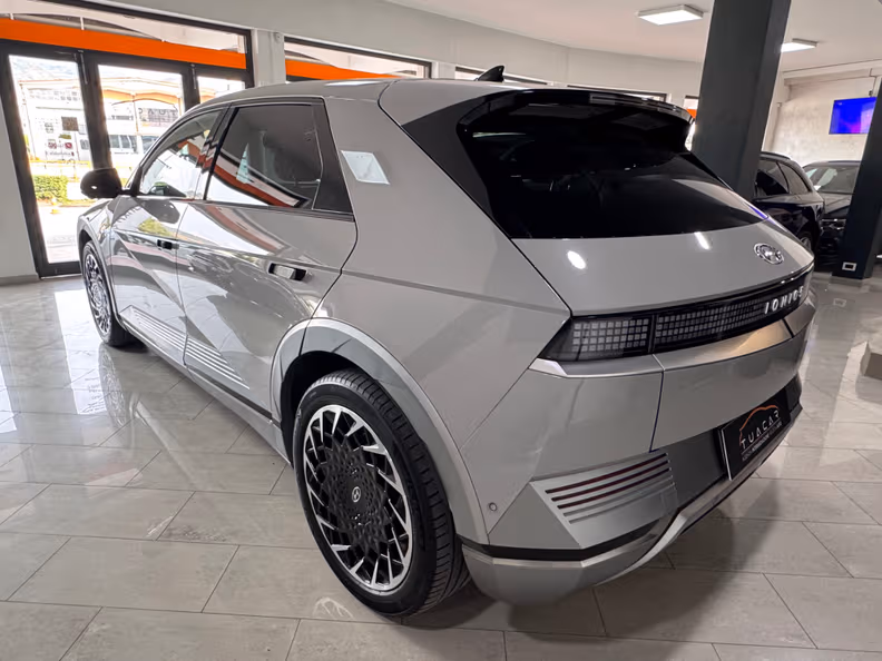 Hyundai IONIQ 5 - 4