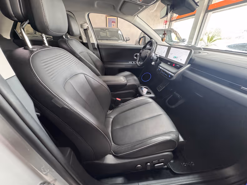 Hyundai IONIQ 5 - 13
