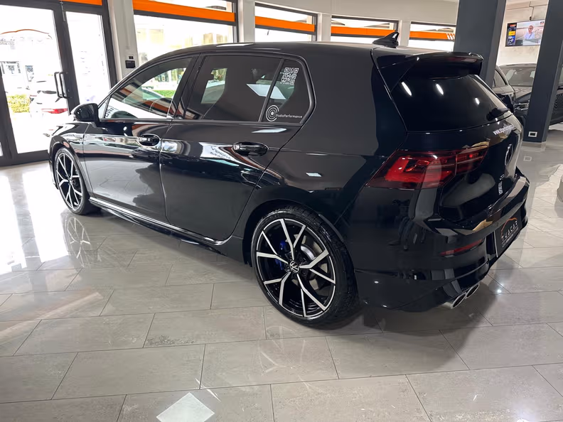 Volkswagen Golf - 4