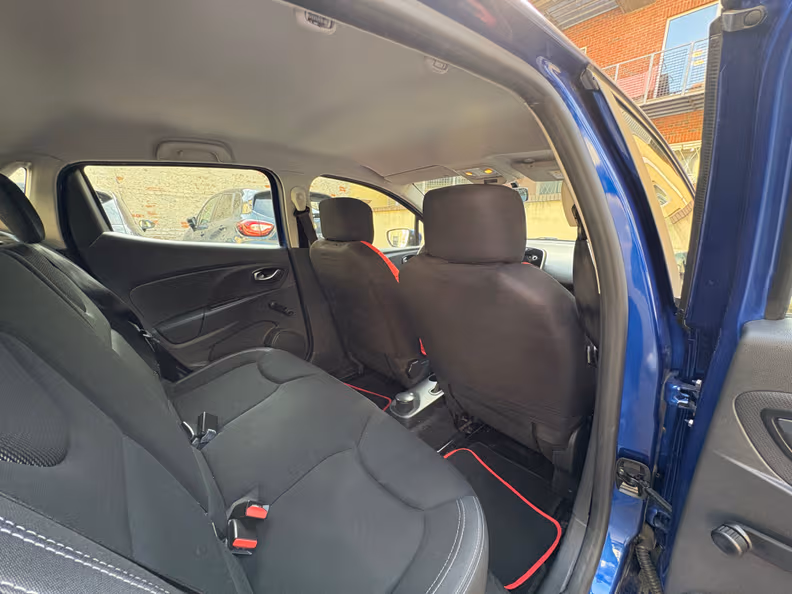 Renault Clio - 22