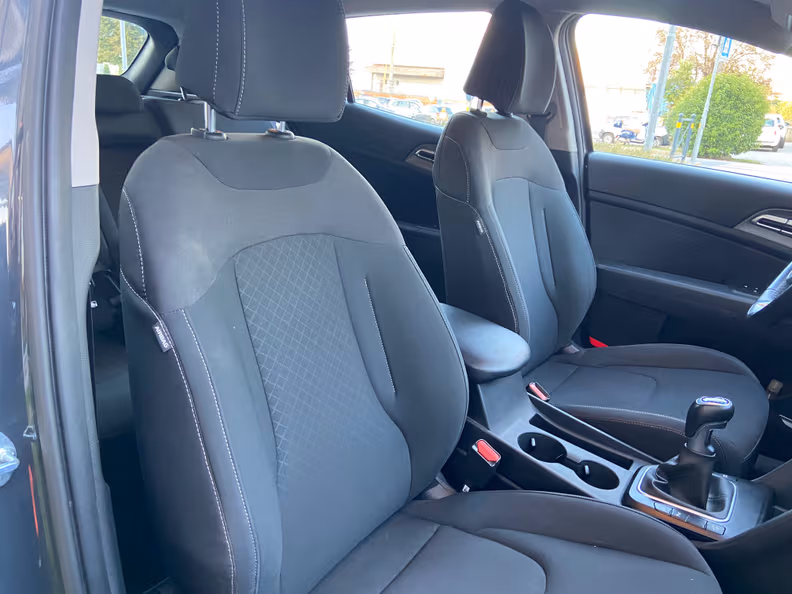 Kia Sportage - 10