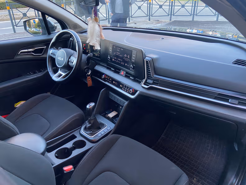 Kia Sportage - 25