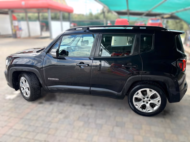 Jeep Renegade - 11