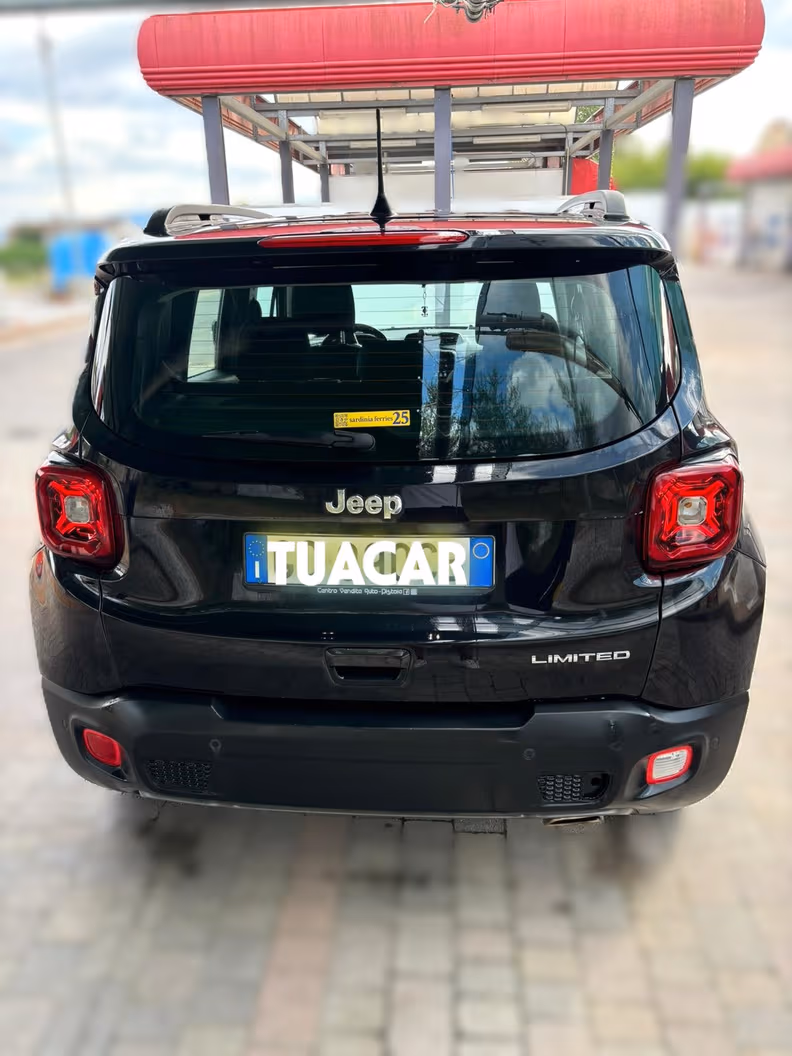 Jeep Renegade - 12