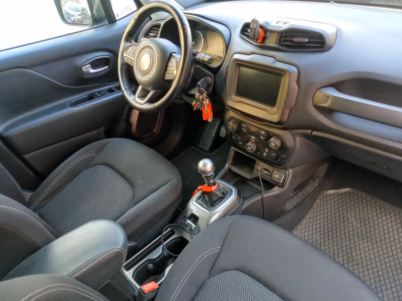 Jeep Renegade - 20