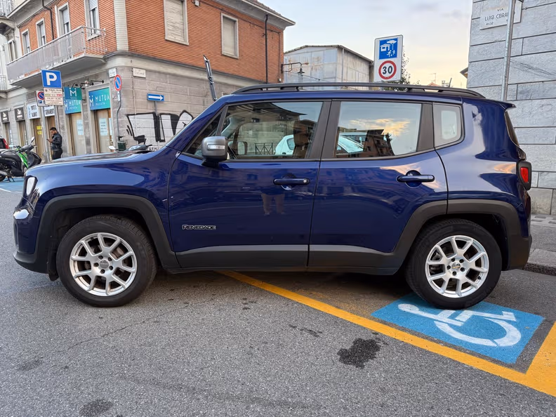 Jeep Renegade - 4