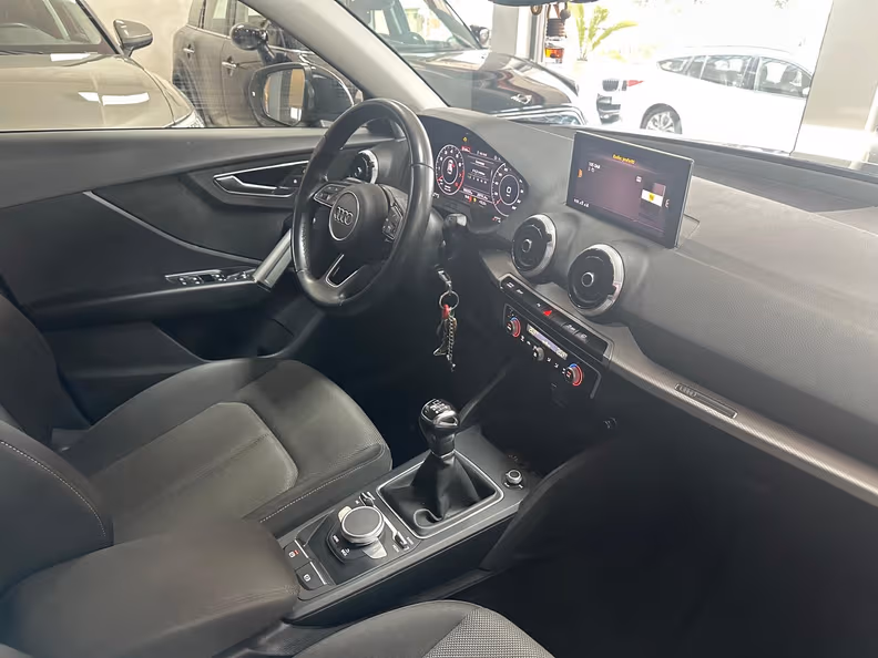 Audi Q2 - 10