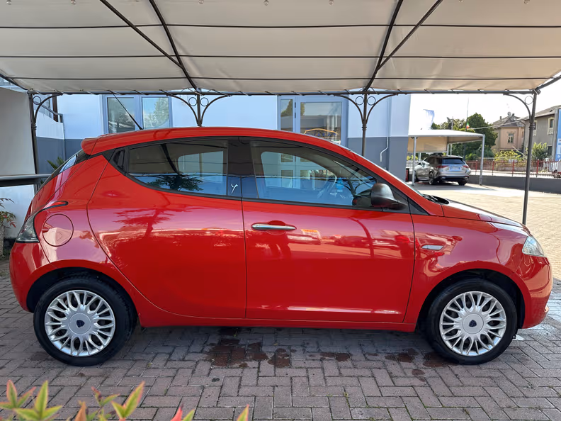 Lancia Ypsilon - 17