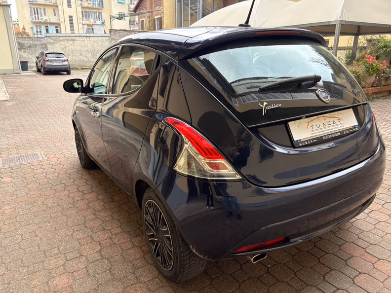 Lancia Ypsilon - 7