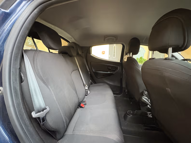 Lancia Ypsilon - 25
