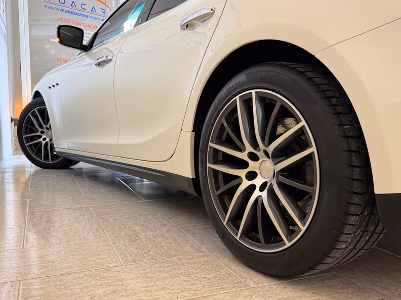 Maserati Ghibli - 9
