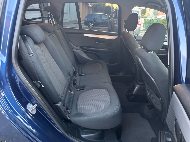BMW 2 series - 24