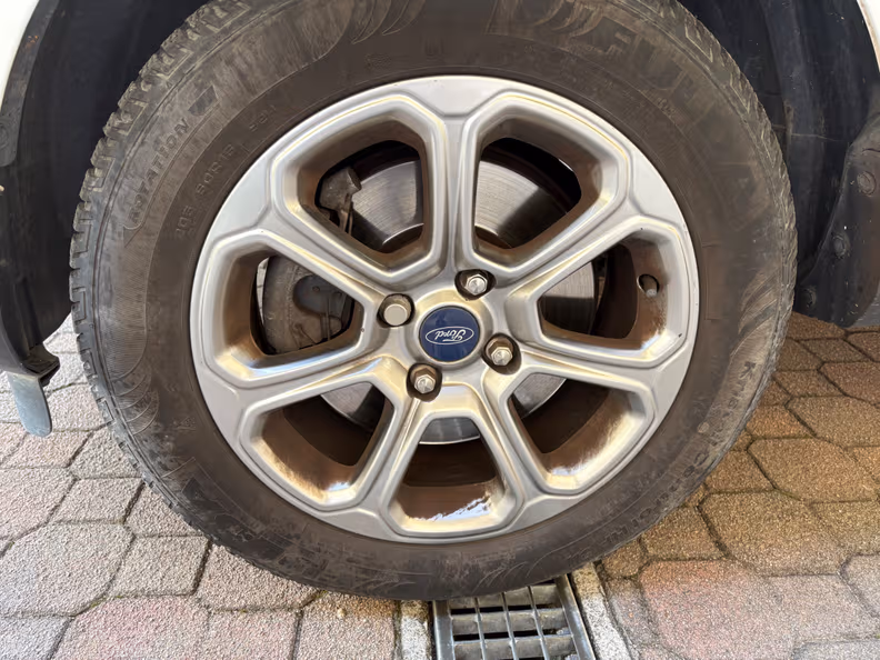 Ford EcoSport - 11
