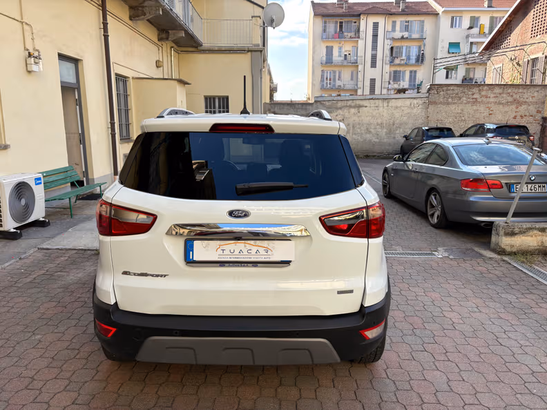 Ford EcoSport - 6