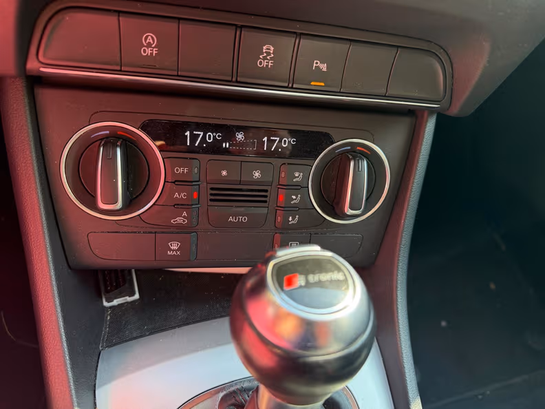 Audi Q3 - 22