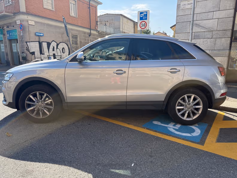 Audi Q3 - 4