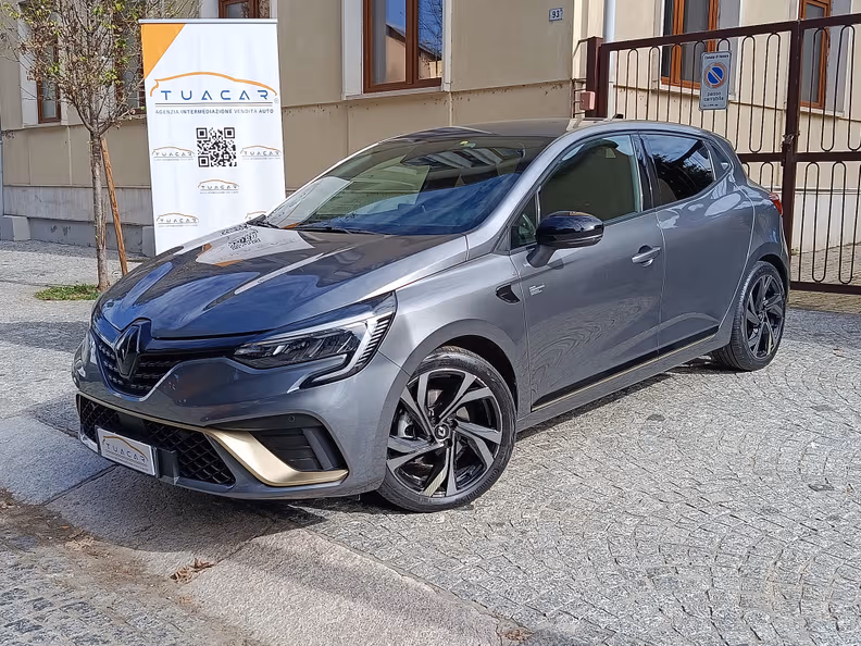 Renault Clio - 1