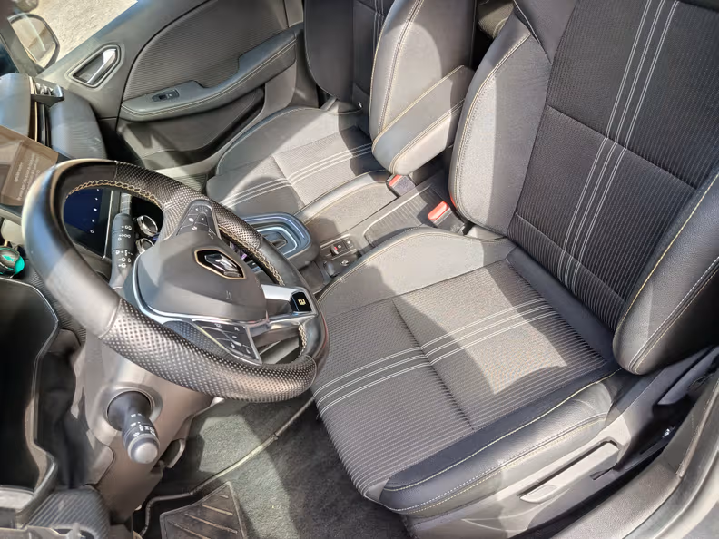 Renault Clio - 20
