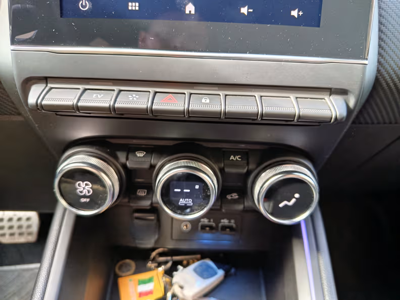 Renault Clio - 15