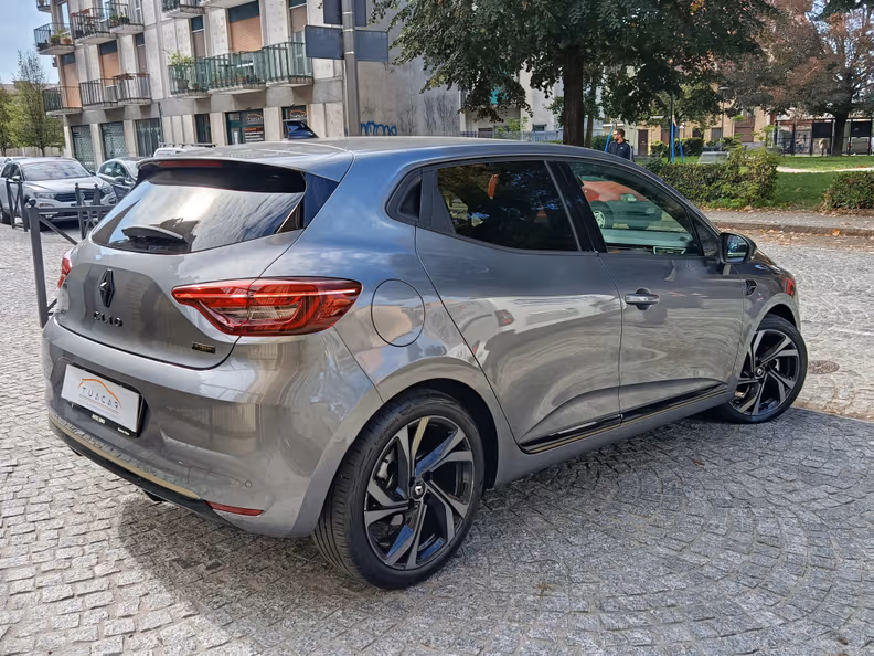 Renault Clio - 5