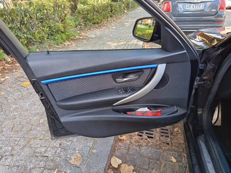 BMW 3 series - 33