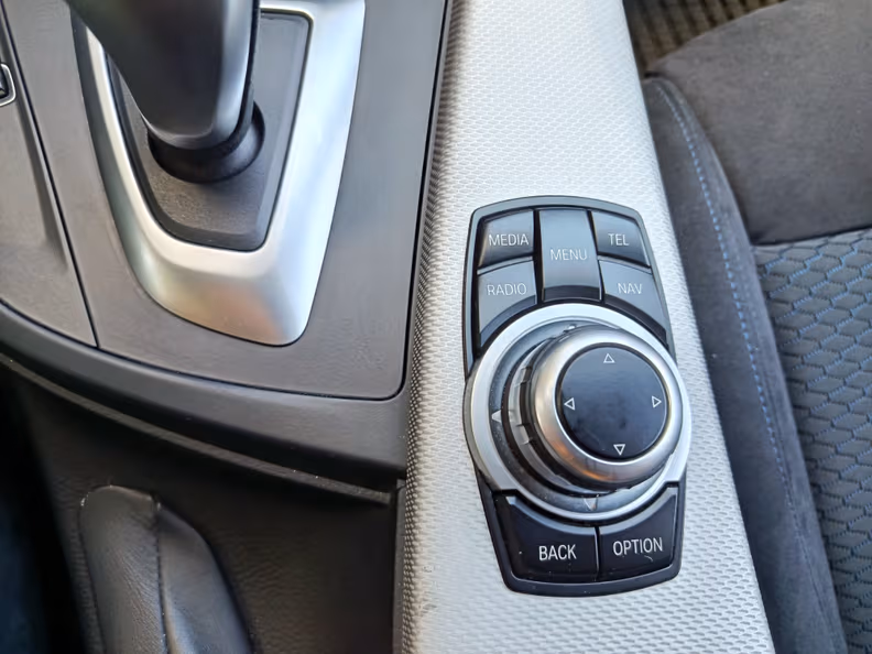 BMW 3 series - 16