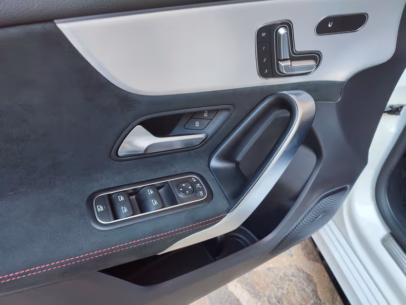 Mercedes-Benz A-Class - 16