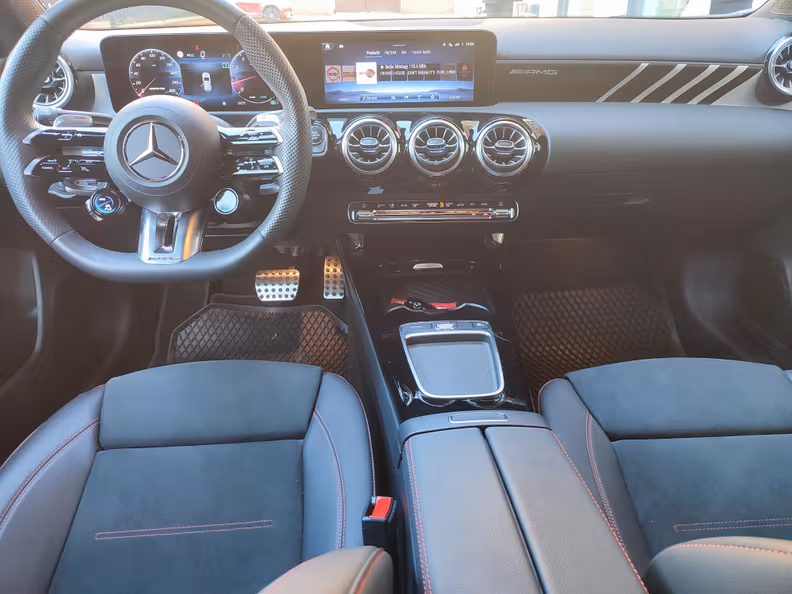 Mercedes-Benz A-Class - 11