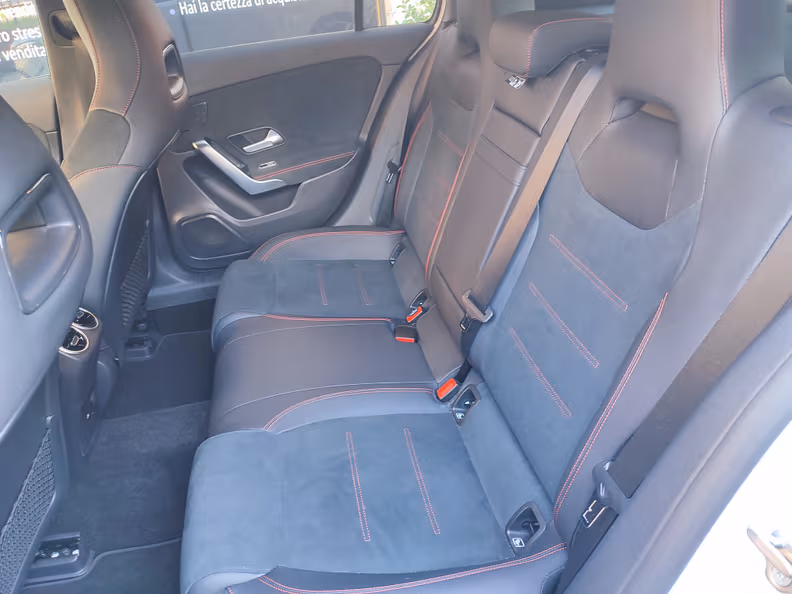 Mercedes-Benz A-Class - 10