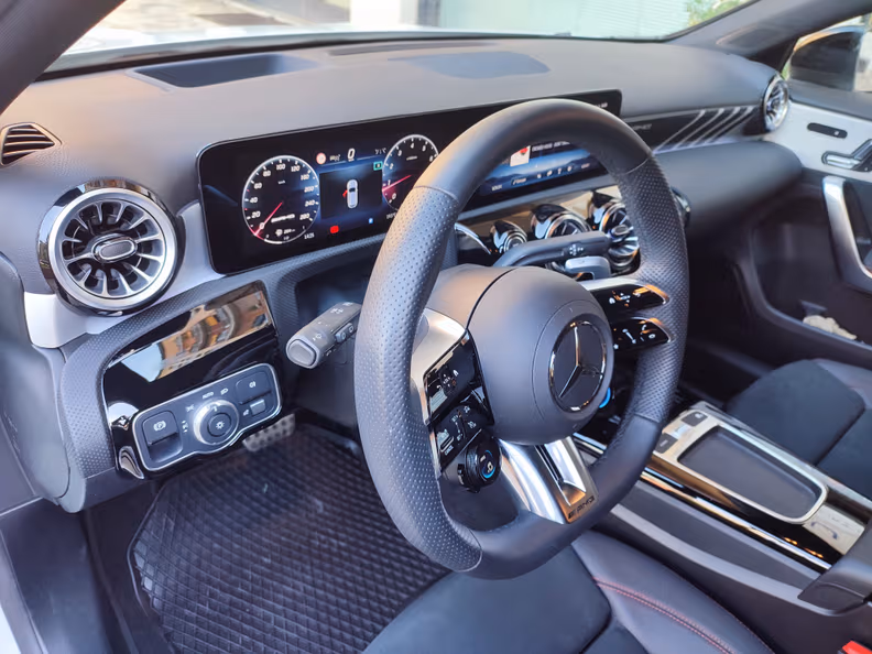 Mercedes-Benz A-Class - 12