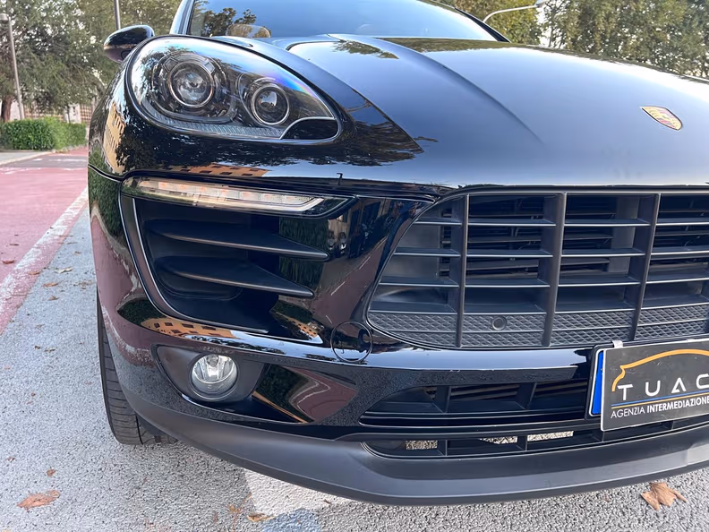 Porsche Macan - 43