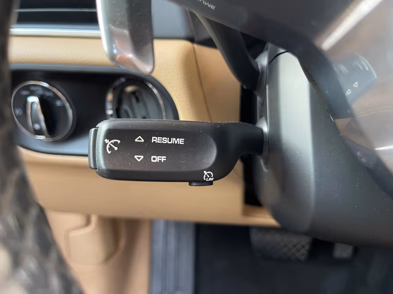 Porsche Macan - 19