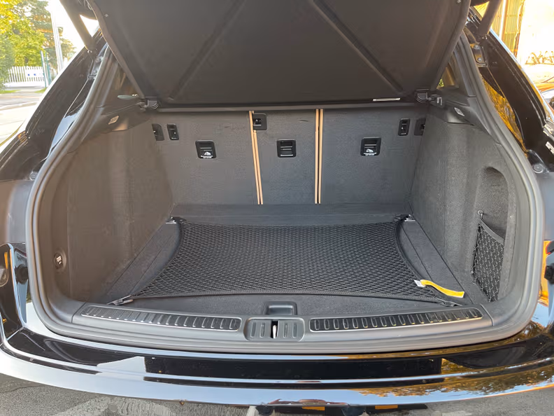 Porsche Macan - 9