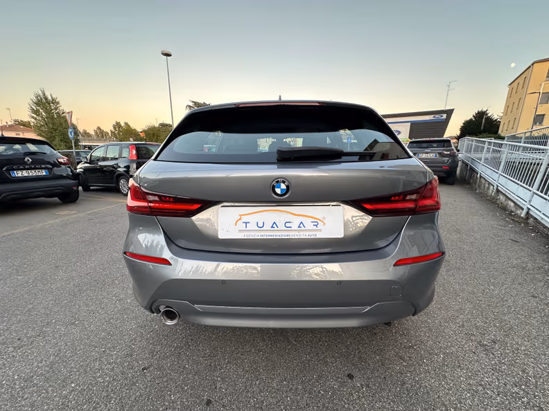 BMW 1 series - 4