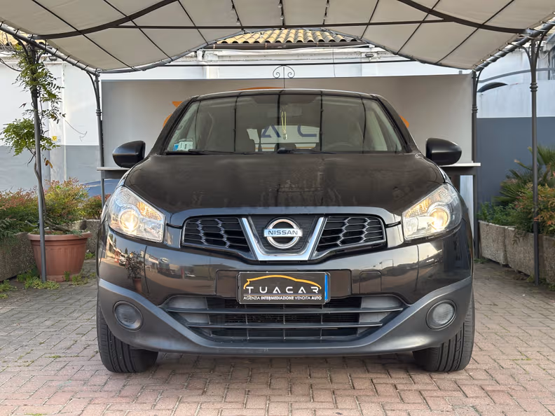 Nissan Qashqai - 2