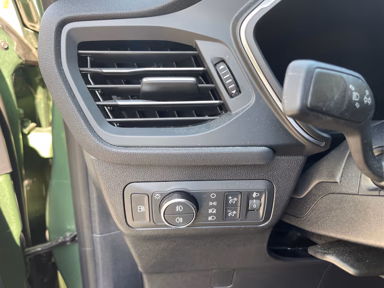 Ford Kuga - 19
