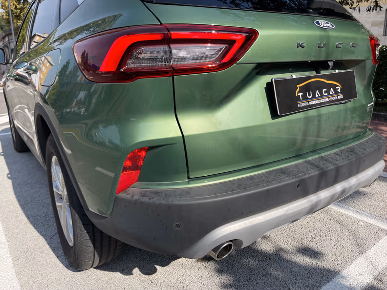 Ford Kuga - 35