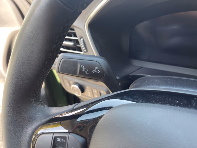 Ford Kuga - 17