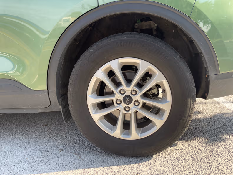 Ford Kuga - 12