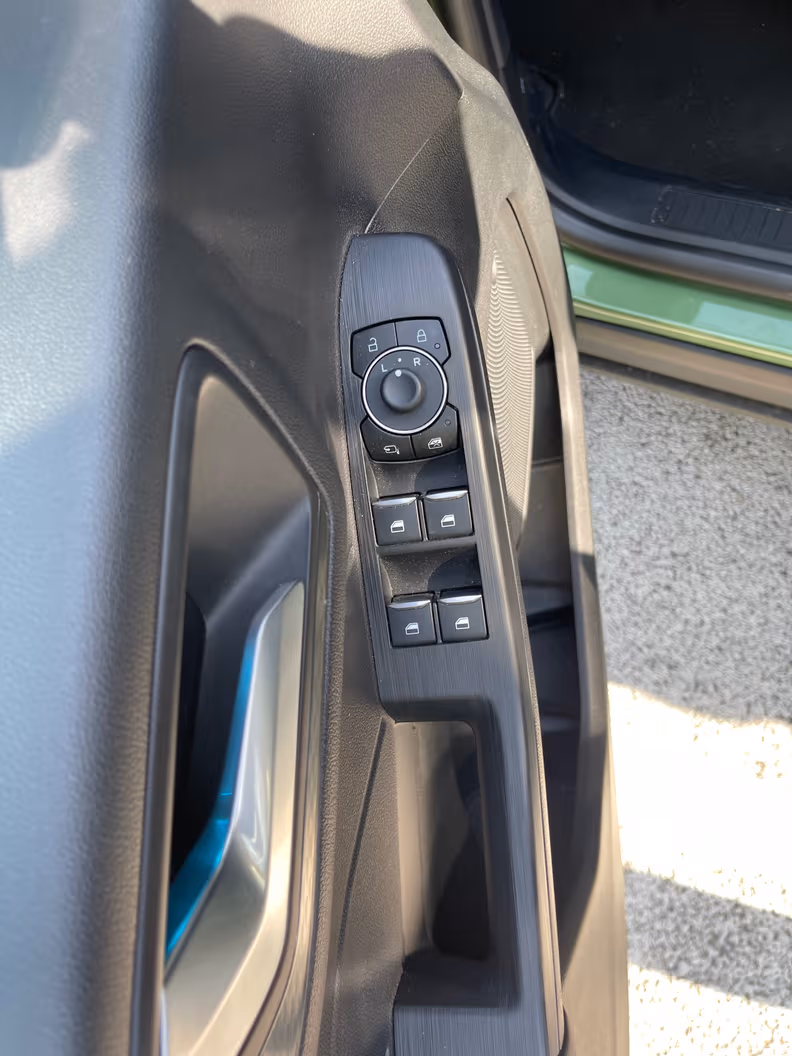 Ford Kuga - 41